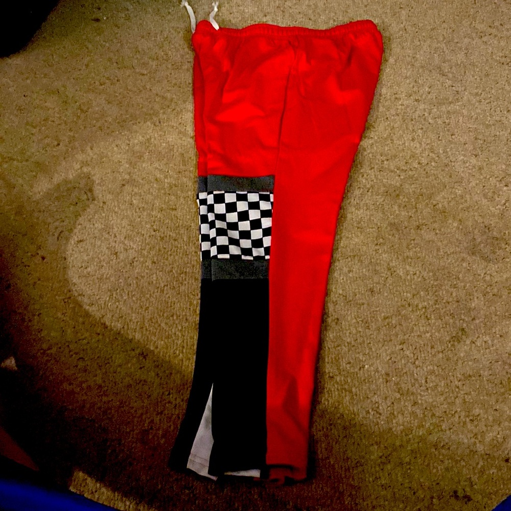 Mens athletic pants; multicolored; sz XXL